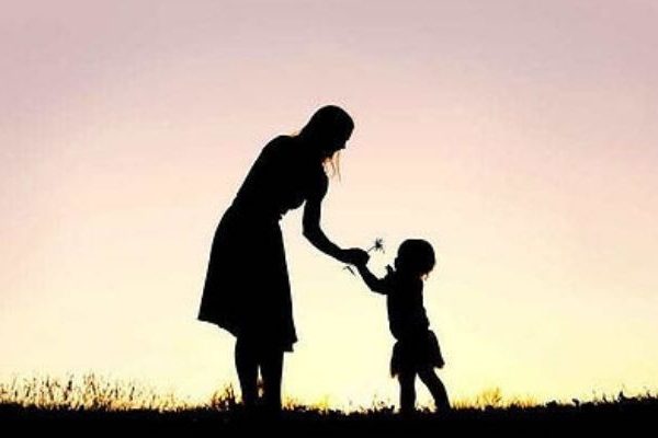 &Omicron;&iota; &gamma;έ&phi;&upsilon;&rho;&epsilon;&sigmaf; &mu;&epsilon; &tau;&omicron; &pi;&alpha;&rho;&epsilon;&lambda;&theta;ό&nu; &pi;&omicron;&upsilon; &omicron;&delta;&eta;&gamma;&omicron;ύ&nu; &sigma;&tau;&eta;&nu; &epsilon;&lambda;&epsilon;&upsilon;&theta;&epsilon;&rho;ί&alpha;..